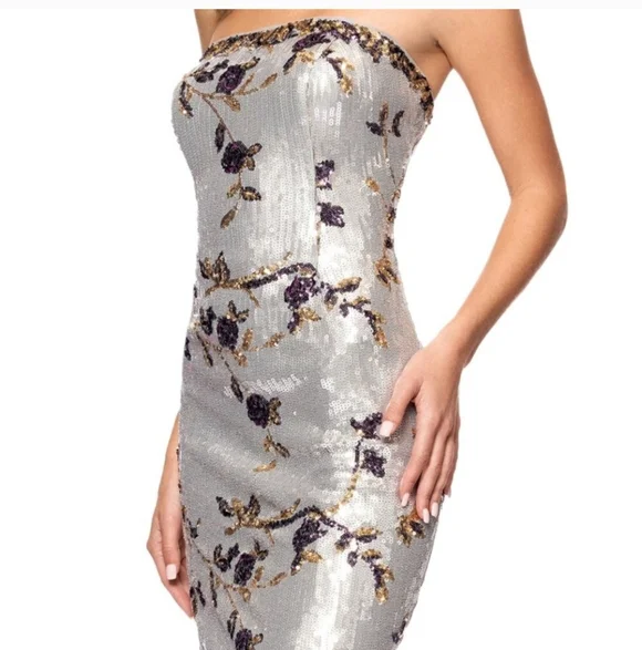 Betsy & Adam Silver Strapless Floral Gown - Picture 5 of 11